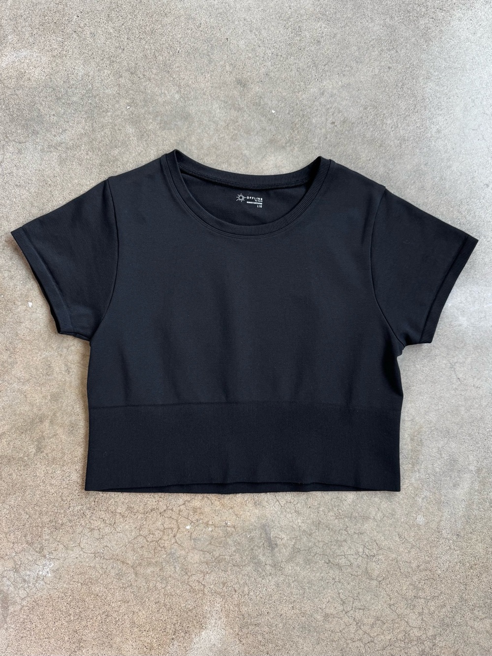 Aerie Offline Black Seamless Cropped Tee